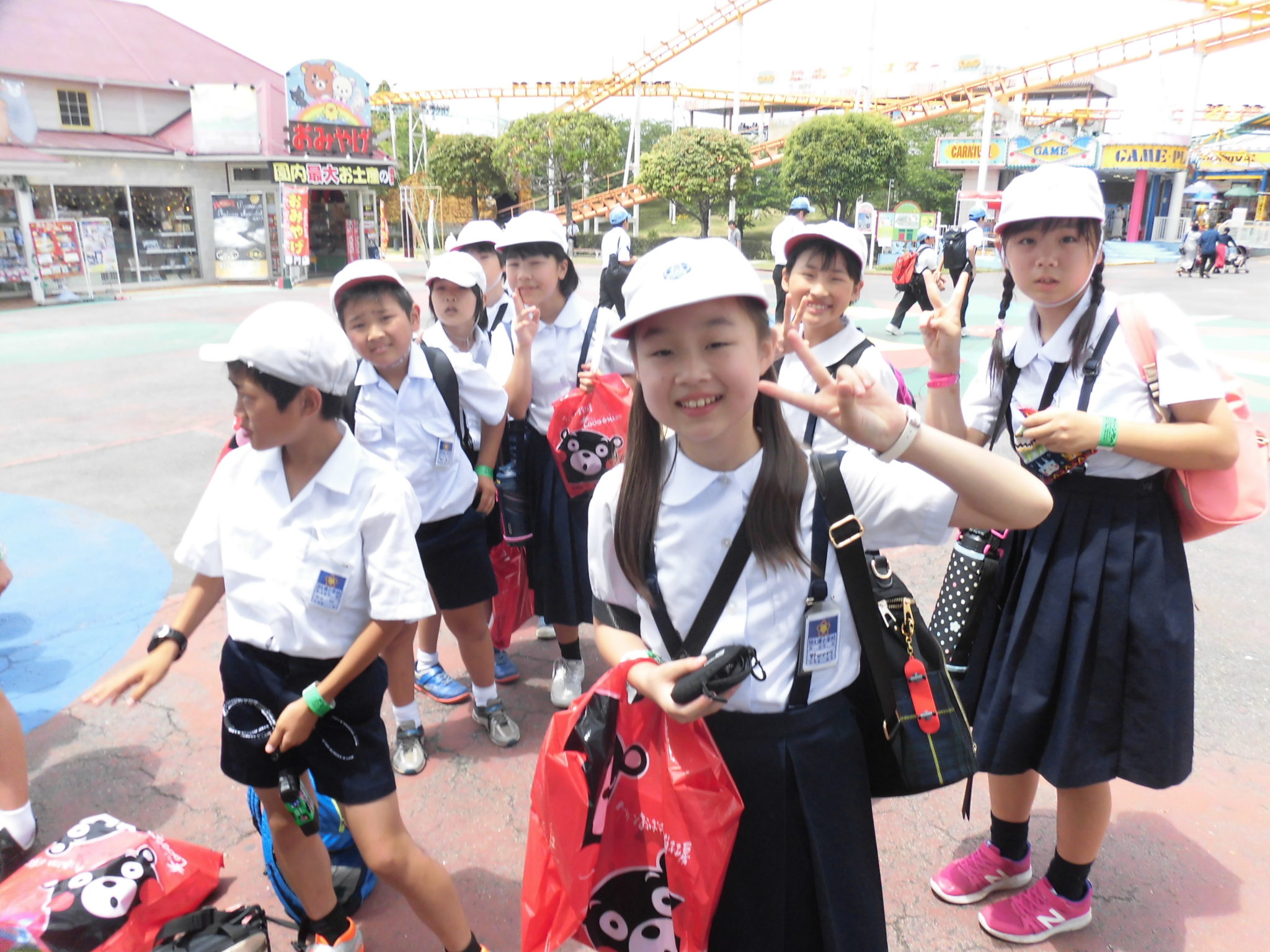 トップページの写真 修学旅行です！ | 志布志市立田之浦小学校